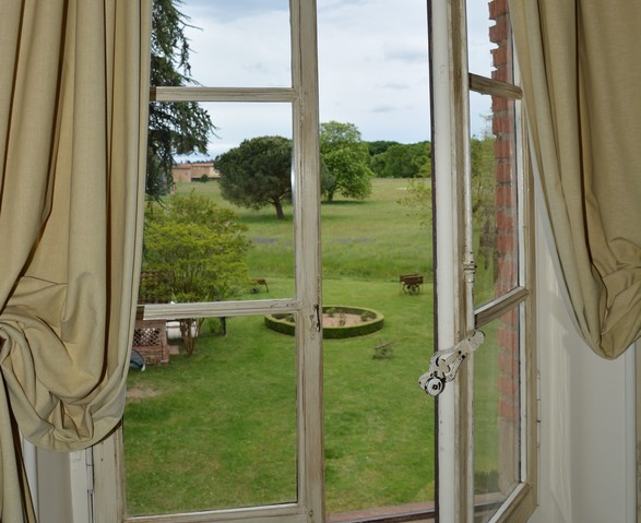 vue sur le parc, chambres d’hotes de charme albi