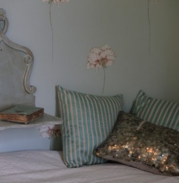 Literie, chambre des Demoiselles, Chambre d’hôtes à Marssac sur Tarn Literie, chambre des Demoiselles, Chambre d’hôtes à Marssac sur Tarn
