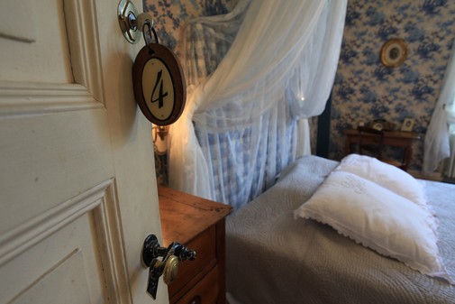 chambre bleue : détail – Séjour chambre d’hôtes chambre bleue : détail – Séjour chambre d’hôtes