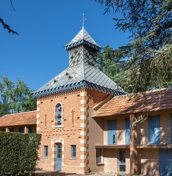 Domaine du Buc – Gite du pigeonnier – coté jardin-4 Domaine du Buc – Gite du pigeonnier – coté jardin-4