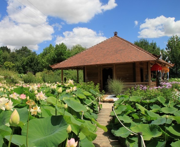 temple-jardins-martels-lotus-1