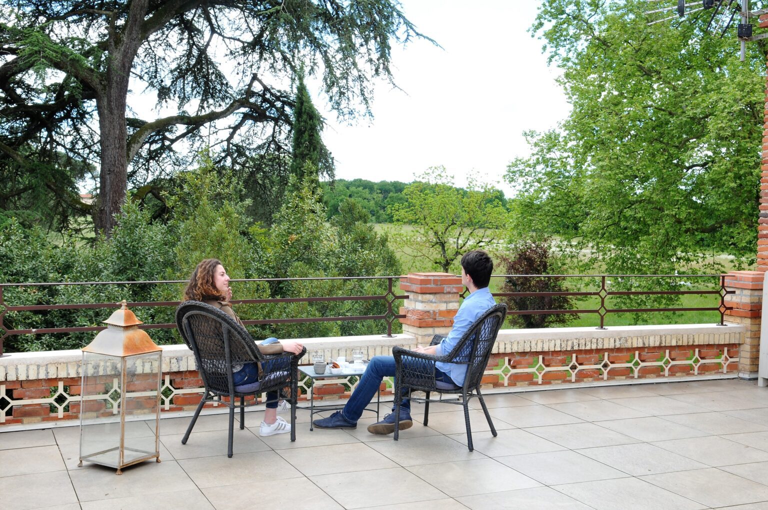 terrasse est domaine du Buc chambres d hotes albi tarn